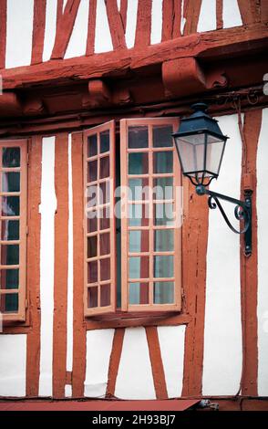 Detail der Fassade der ein typisches Haus, Vannes, Departement Morbihan, Bretagne, Frankreich Stockfoto