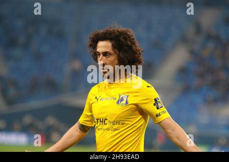 Sankt Petersburg, Russland. 03rd Dez 2021. Choren Bayramyan (Nr. 19) aus Rostow, gesehen während des Fußballspiels der russischen Premier League zwischen Zenit Sankt Petersburg und Rostow in der Gazprom Arena. Endergebnis: Zenit 2:2 Rostov. Kredit: SOPA Images Limited/Alamy Live Nachrichten Stockfoto