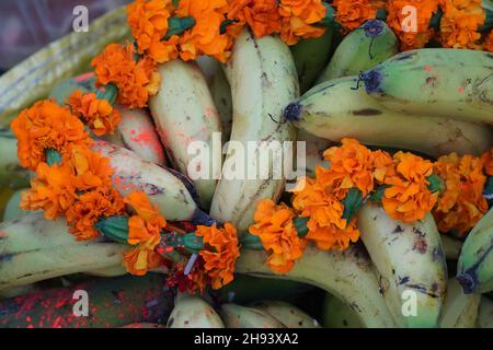 Chhath puja 2021 Banane und andere Gegenstände Stockfoto