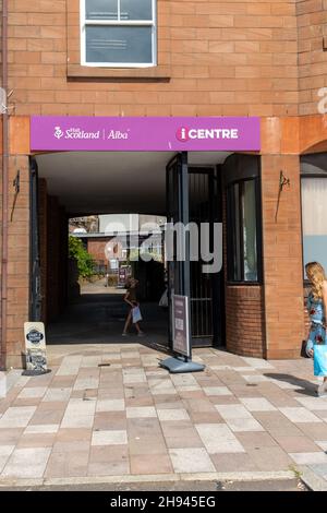 Dumfries, Schottland - Juli 24th 2021: Besuchen Sie das Scotland Tourist Information iCenter am White Sands in Dumfries, Schottland Stockfoto