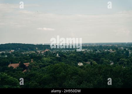 potsdam, deutschland - nov, 2021 Blick vom Pfingstberg auf die Wohnsiedlungen in potsdam. Hochwertige Fotos Stockfoto