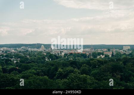 potsdam, deutschland - nov, 2021 Blick vom Pfingstberg auf die Wohnsiedlungen in potsdam. Hochwertige Fotos Stockfoto