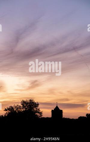 St Giles Chruch in Shipbourne, Kent, England bei Sonnenuntergang Stockfoto