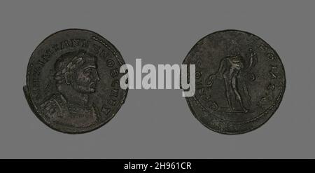 Follis (Münze) mit Kaiser Gallerius, um 303. Umgekehrt: Genie hält eine Patera (Schale) und Füllhorn. Geprägt in Londinium (modernes London). Stockfoto