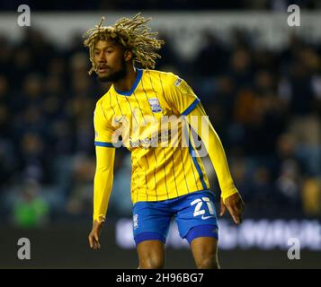 London, Großbritannien. 04th Dez 2021. LONDON, Großbritannien, 04. DEZEMBER: Dion Sanderson von Birmingham City (Leihgabe von Wolverhampton Wanderers während der Sky Bet Championship zwischen Millwall und Birmingham City im Den Stadium, London am 04th. Dezember 2021 Credit: Action Foto Sport/Alamy Live News Stockfoto