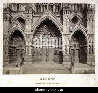 Portal der Kathedrale von Amiens, Amiens, Frankreich, um 1865. Stockfoto