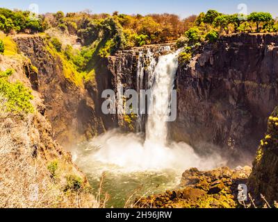 Victoria Falls am Zambezi River in der Trockenzeit Stockfoto