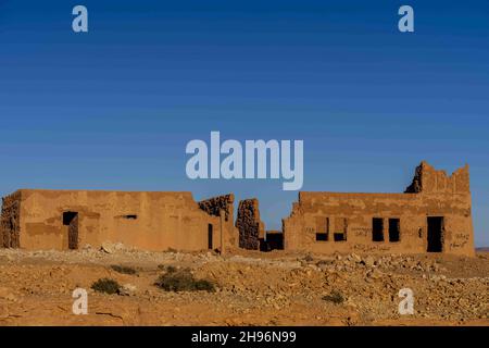 Zoaula, Errachida, USA. 8th. November 2021. Traditionelles Dorf in der Oase des Ziz Tals bei Errachidia, Marokko, Afrika (Bild: © Walter G Arce SR Grindstone Medi/ASP via ZUMA Press Wire) Stockfoto