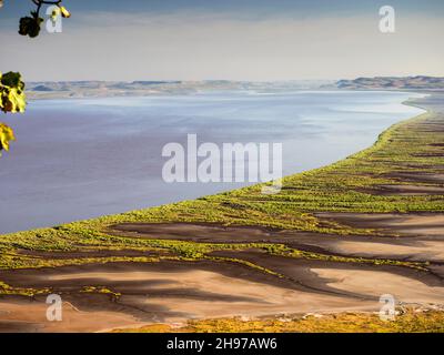 Mangroven säumen die Küste des Cambridge Gulf, vom Fiver Rivers Lookout, Mount Bastion (325m), Wyndham, East Kimberley aus gesehen Stockfoto