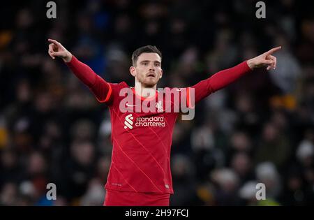 Wolverhampton, Großbritannien. 04th Dez 2021. Andrew Robertson von Liverpool während des Premier League-Spiels zwischen Wolverhampton Wanderers und Liverpool am 4. Dezember 2021 in Molineux, Wolverhampton, England. Foto von Andy Rowland. Quelle: Prime Media Images/Alamy Live News Stockfoto