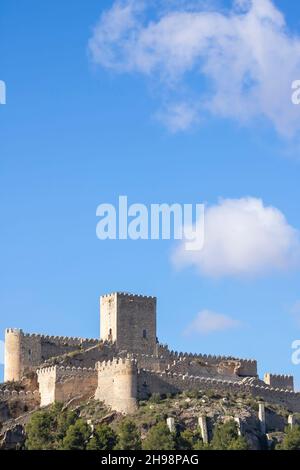 Die Burg von Almansa (spanisch: Castillo de Almansa) ist eine Burg in Almansa, Spanien. Stockfoto