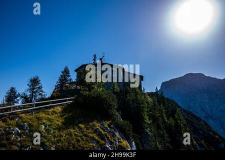 Kehlsteinhaus - Adlerhorst - berühmtes Bauwerk auf dem Gipfel des Kehlstein, erbaut für Adolf Hitler im Zweiten Weltkrieg Stockfoto