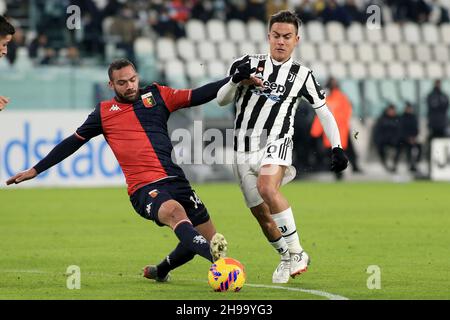 Allianz Stadium, Turin, Italien, 05. Dezember 2021, Paulo Dybala (Juventus FC) im Einsatz während des Spiels Juventus FC gegen Genua CFC - italienischer Fußball Serie A Stockfoto