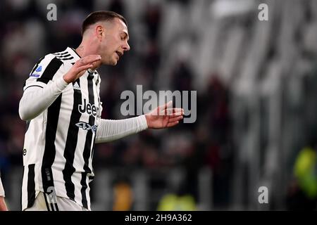 Turin, Italien. 05th Dez 2021. Federico Bernardeschi vom FC Juventus reagiert während des Fußballspiels der Serie A 2021/2022 zwischen dem FC Juventus und dem FC Genua im Juventus-Stadion in Turin (Italien) am 5th. Dezember 2021. Foto Federico Tardito/Insidefoto Kredit: Insidefoto srl/Alamy Live News Stockfoto