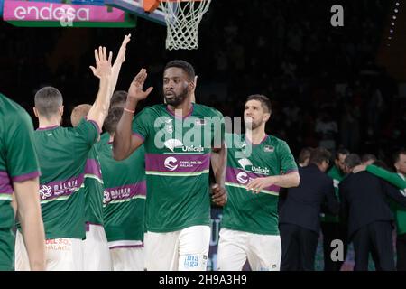 Sevilla, Spanien. 05th Dez 2021. Michael Eric von Unicaja Malaga gesehen vor dem Liga ACB Spiel zwischen Real Betis CooSur und Unicaja Malaga im San Pablo Sports Center in Sevilla. (Foto: Mario Diaz Rasero Kredit: Gonzales Foto/Alamy Live News Stockfoto