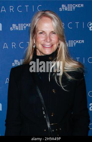 **DATEI FOTO** Martha De Laurentiis ist verstorben. NEW YORK, NY - JANUAR 16: Martha De Laurentiis bei der New York Special Screening of Arctic bei Metrograph am 16. Januar 2019 in New York City. Quelle: Diego Corredor/MediaPunch Stockfoto