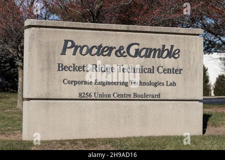 West Chester - circa Dezember 2021: Procter & Gamble Beckett Ridge Technical Center, Heimat von P&G-Forschung und Entwicklung. Stockfoto