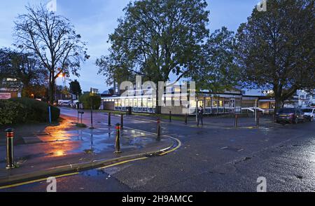 Old Wickford Library an der Ecke Market Road und Market Avenue in Wickford Essex. Jetzt geschlossen. Stockfoto