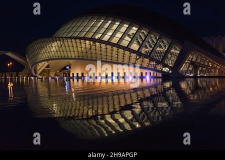 L'Hemisferic, Teil der Stadt der Künste und Wissenschaften, Valencia, Spanien Stockfoto