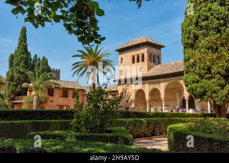 Innenhof des Partal in Alhambra, Granada, Provinz Granada, Autonome Gemeinschaft Andalusien, Spanien Stockfoto