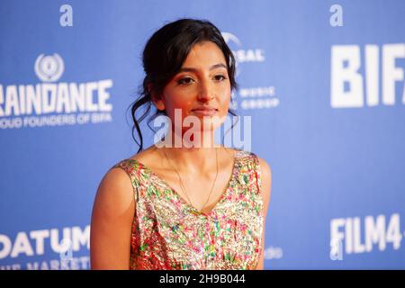 London, Großbritannien. 05th Dez 2021. Ellora Torchia nimmt an den British Independent Film Awards 24th im Old Billingsgate in London Teil. Kredit: SOPA Images Limited/Alamy Live Nachrichten Stockfoto