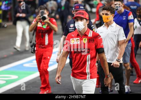SAINZ Carlos (Spa), Scuderia Ferrari SF21, Portrait während des Formel 1 stc Saudi Arabian Grand Prix 2021, 21th Lauf der FIA Formel 1 Weltmeisterschaft 2021 vom 3. Bis 5. Dezember 2021 auf dem Jeddah Corniche Circuit, in Jeddah, Saudi-Arabien - Foto: Antonin Vincent/DPPI/LiveMedia Stockfoto