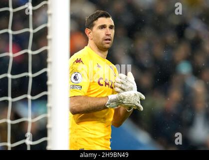 Birmingham, England, 5th. Dezember 2021. Emiliano Martinez von Aston Villa während des Spiels der Premier League in Villa Park, Birmingham. Bildnachweis sollte lauten: Andrew Yates / Sportimage Stockfoto