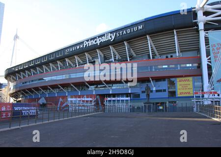 Blick von außen auf das Fürstentum Stadium, Cardiff, Wales Stockfoto