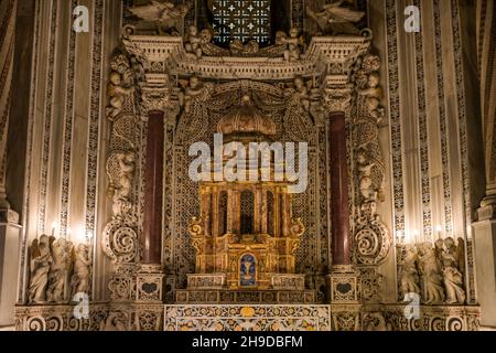 Schrein, barocke Kapelle, Kathedrale Santa Maria Nuova, Monreale, Sizilien, Italien Stockfoto