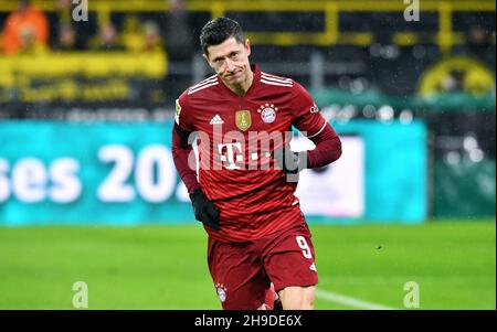 Bundesliga, Signal Iduna Park Dortmund: Bor. Dortmund gegen den FC Bayern München; Robert Lewandowski Stockfoto