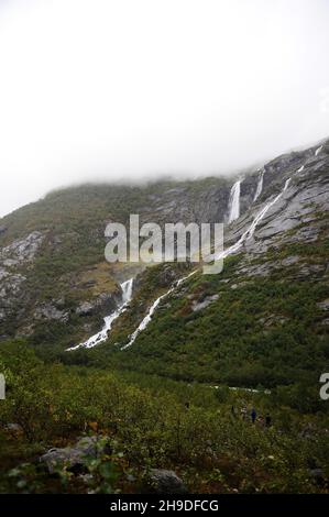 Krunesfossen und seine Nachbarn. Stockfoto