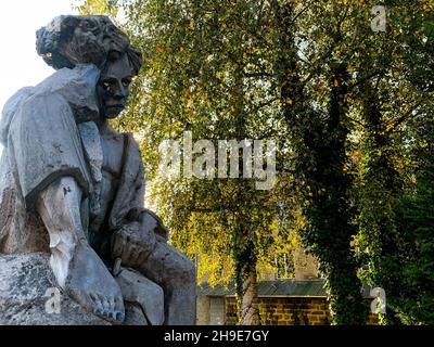 Statue des jungen Arthur Rimbaud, Charleville-Mézières, Ardennen, Region Grand-Est, Nordostfrankreich Stockfoto