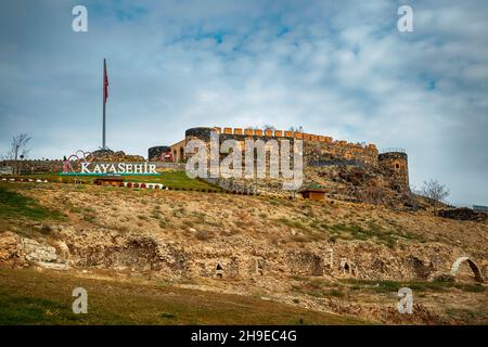 Nevsehir Burg (nevsehir, Türkei) Rockcity (Kayasehir) unterirdische Stadt - Nevsehir, Türkei Stockfoto