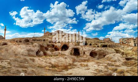 Nevsehir Burg (nevsehir, Türkei) Rockcity (Kayasehir) unterirdische Stadt - Nevsehir, Türkei Stockfoto