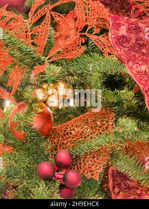 Nahaufnahme - Weihnachtsbaumschmuck Stockfoto