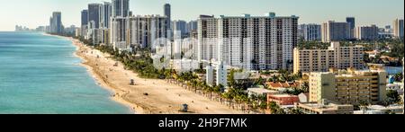 Luftaufnahme Weitwinkel Landschaft Foto Hollywood Beach FL Stockfoto