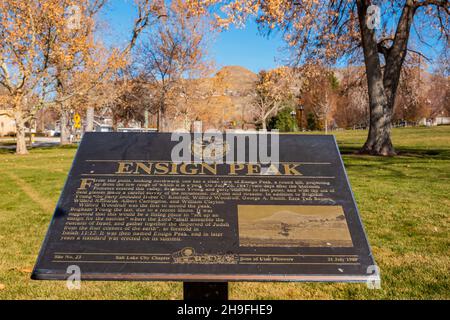 Salt Lake City, 5 2021. DEZEMBER - Zeichen des Ensign Peak Stockfoto