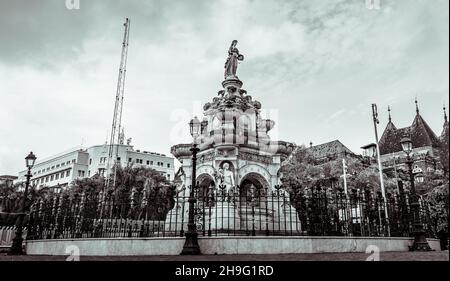 MUMBAI, INDIEN - 2. Oktober 2021 : Flora Fountain, at the Hutatma Chowk (Martyr's Square), is an ornamental and exquisitely sculpted architectural he Stockfoto
