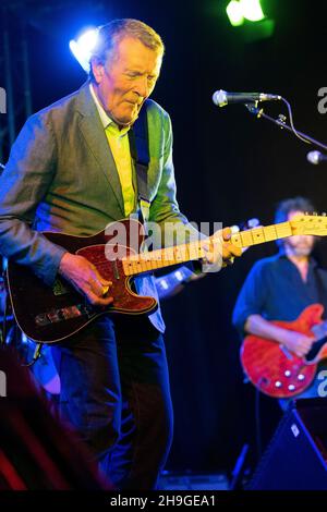 Gitarrist und Sänger Hamish Stuart beim Canterbury Festival im Oktober 2021 Stockfoto