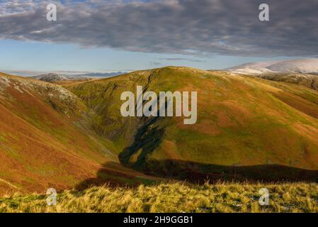 Great Hill über dem Devils Beef Tub in den Scottish Borders Stockfoto