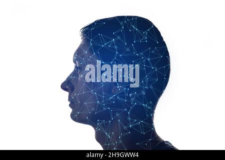 Isolierte Kombination aus Mensch-Silhouette und Abstraktion zum Thema digitale Technologien. Konzept des künstlichen Intellekts, moderne Technologien in Stockfoto