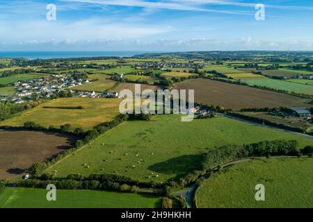 Hillion (Bretagne, Nordwestfrankreich) : Luftaufnahme der Landschaft in der Bucht von Saint-Brieuc Stockfoto