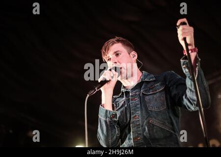 Kaiser Chiefs treten bei einem geheimen Gig beim Great Escape 2014 in Brighton, Großbritannien, auf Stockfoto