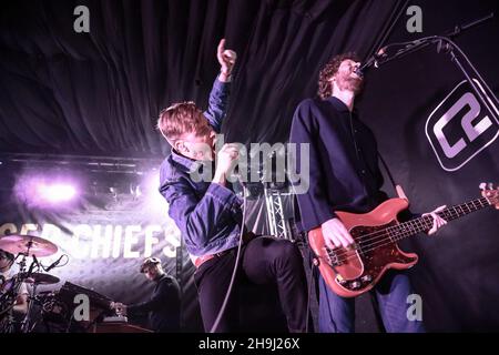 Kaiser Chiefs treten bei einem geheimen Gig beim Great Escape 2014 in Brighton, Großbritannien, auf Stockfoto