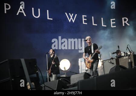 Paul Weller auf der Bühne beim Barclaycard British Summer Time (BST) Festival im Hyde Park, London Stockfoto