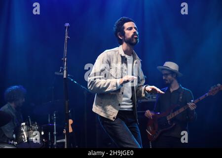 Devendra Banhart tritt auf der Woods Stage am 4. Tag des 2016 End of the Road Festivals in Larmer Tree Gardens in Dorset auf. Bilddatum: Sonntag, 4. September 2016. Bildnachweis sollte lauten: Richard Gray/ EMPICS Entertainment. Stockfoto