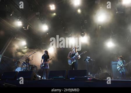 Warpaint tritt im Rahmen der Summer Series mit American Express live auf der Bühne im Somerset House in London auf. Fotodatum: Montag, 10. Juli 2017. Bildnachweis sollte lauten: Richard Gray/EMPICS Entertainment. Stockfoto