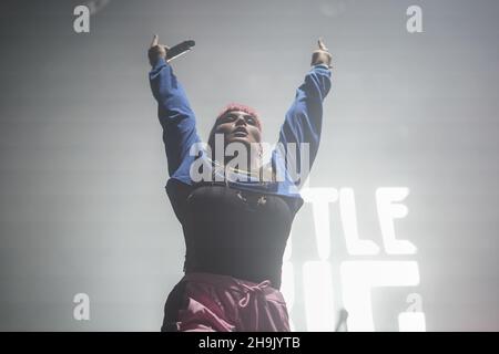 Sophia Tayurskaya von Little Big spielt live auf der Bühne beim Electric Castle Festival 2018, das auf dem Gelände der Burg Banffy in Bontida, in der Nähe der Stadt Cluj, Siebenbürgen, Rumänien, stattfindet. Fototermin: Freitag, 20. Juli 2018. Bildnachweis sollte lauten: Richard Gray/EMPICS Stockfoto