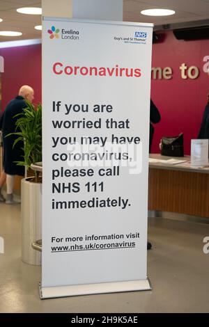 Ein Informationsschild im Krankenhaus von St. Guy, als die Befürchtungen über die Ausbreitung des Coronavirus in London in die Hand gehen. Fototermin: Donnerstag, 12. März 2020. Bildnachweis sollte lauten: Richard Gray/EMPICS Stockfoto