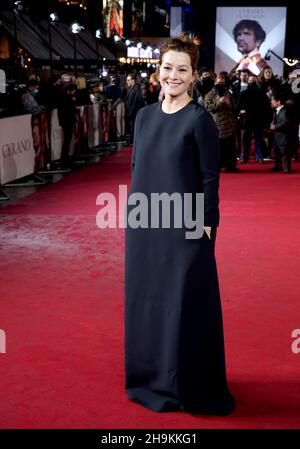 Erica Schmidt bei der britischen Premiere von Cyrano, im Odeon Luxe, Leicester Square, London. Bilddatum: Dienstag, 7. Dezember 2021. Stockfoto